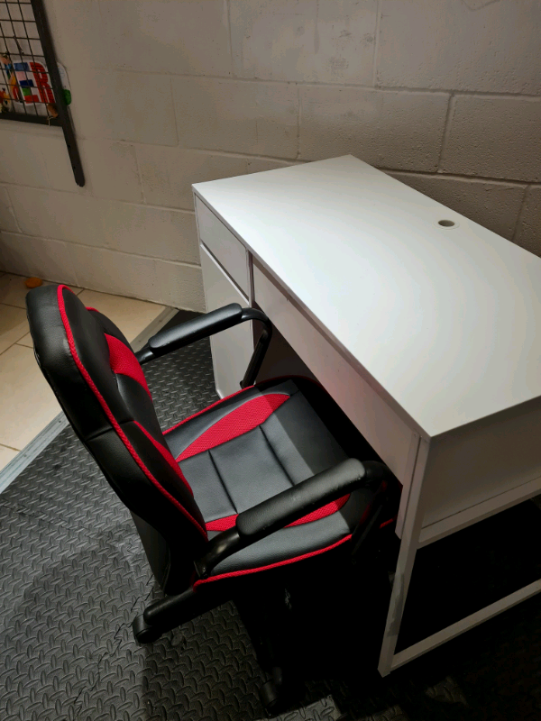 gumtree desk and chair